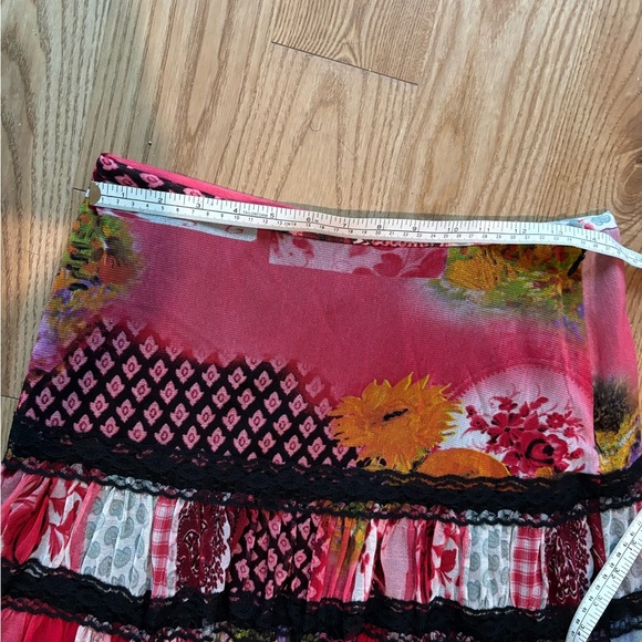 Colorful Floral and Black Lace Women's Skirt - Picture 6 of 7